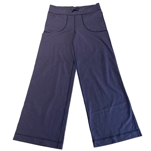 LULULEMON - Women’s Wide Leg Still Pants - Picture 1 of 13